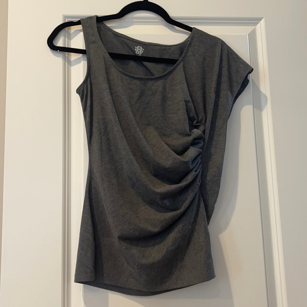 Gray sleeveless women’s top